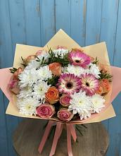 Букет цветов из:  Розы, Герберы и Хризантемы в Советской Ростовской области
