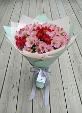 Букет цветов из:  Альстромерии #REPLACE_PRED# Советской Ростовской области