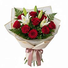 Букет цветов из:  Лилии и Розы в Советской Ростовской области