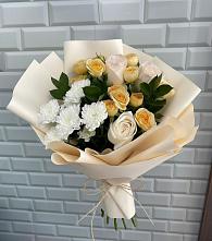 Букет цветов из:  Розы и Хризантемы в Советской Ростовской области