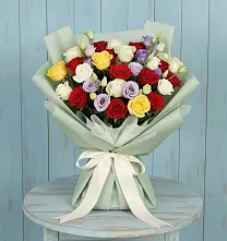 Букет цветов из:  Розы в Советской Ростовской области