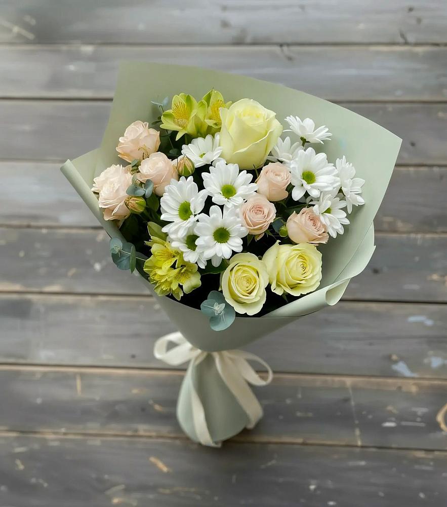 Букет цветов из: Альстромерии, Розы и Хризантемы в Советской Ростовской области
