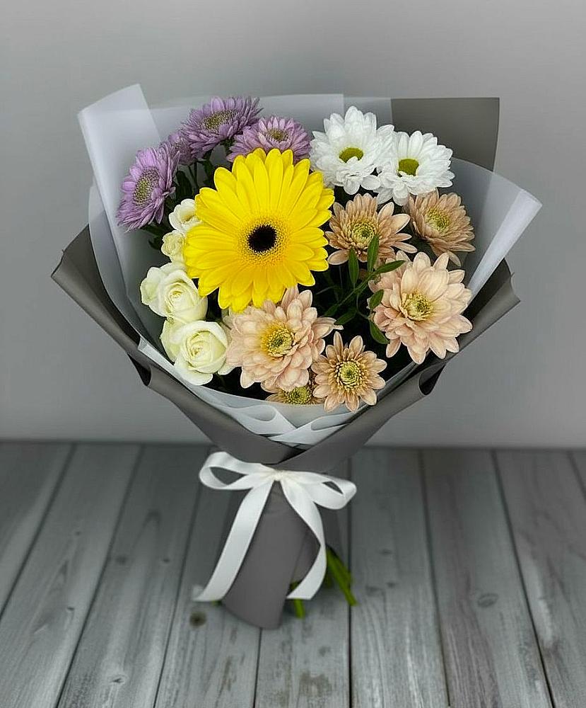 Букет цветов из: Розы, Герберы и Хризантемы в Советской Ростовской области