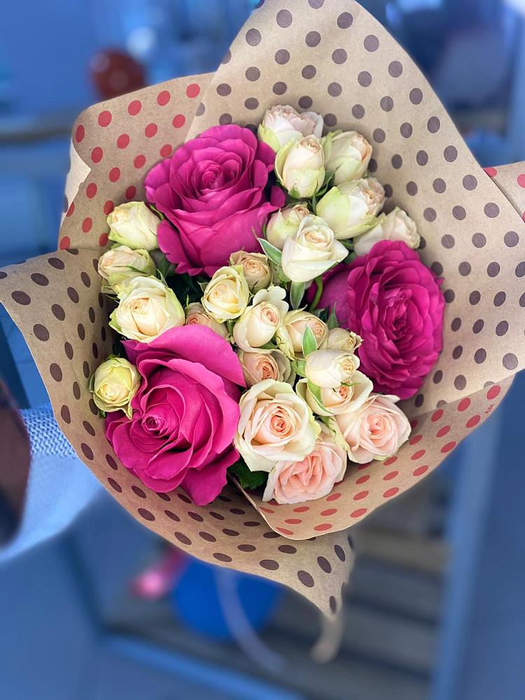 Букет цветов из: Розы в Советской Ростовской области