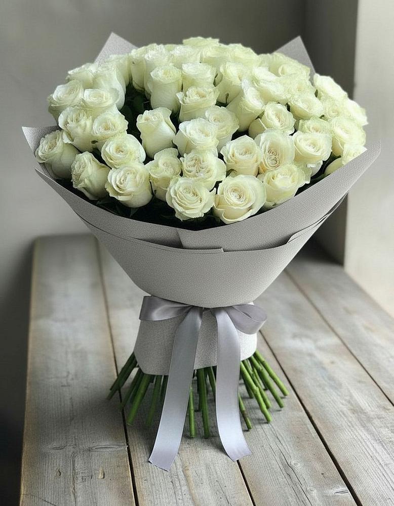 Букет 35 Белых роз в Советской Ростовской области