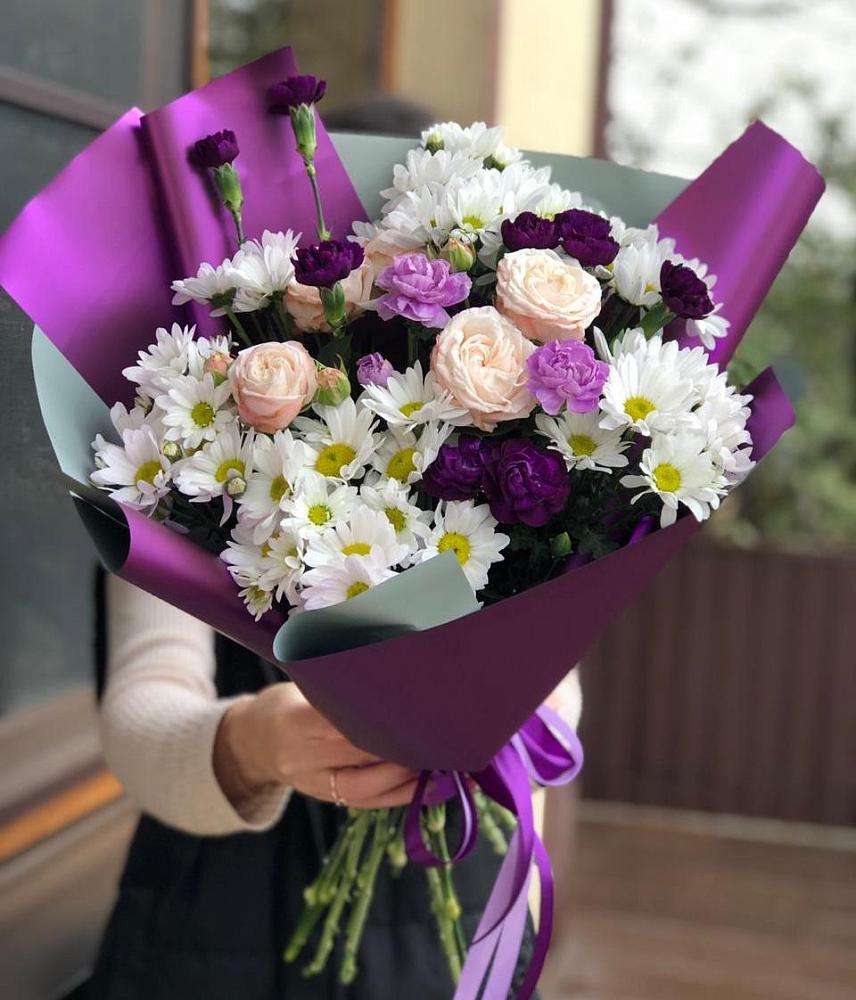 Букет цветов из: Хризантемы, Гвоздики и Розы в Советской Ростовской области