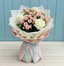 Букет цветов из:  Розы в Советской Ростовской области