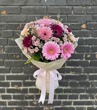 Букет цветов из:  Герберы и Хризантемы #REPLACE_PRED# Советской Ростовской области
