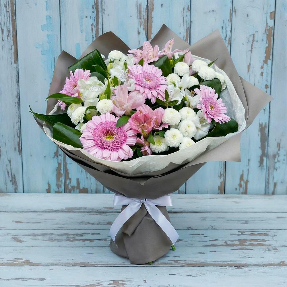 Букет цветов из: Герберы, Альстромерии и Хризантемы в Советской Ростовской области