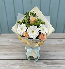 Букет цветов из:  Герберы, Розы и Хризантемы в Советской Ростовской области