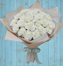 Букет цветов из:  Гвоздики в Советской Ростовской области