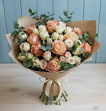 Букет цветов из:  Альстромерии и Розы в Советской Ростовской области